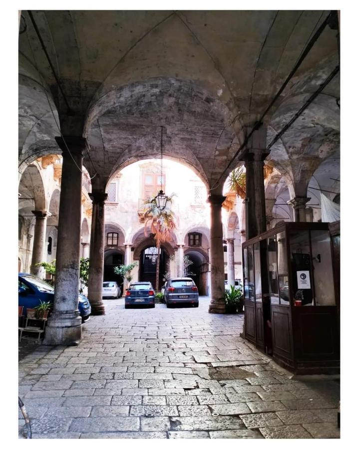 Palazzo Cuto Central Flat Palermo Exterior foto